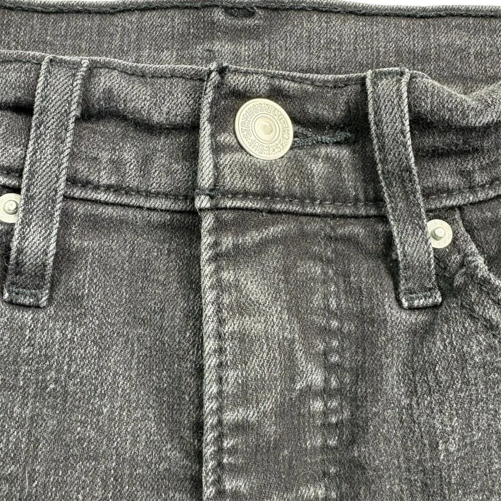 Levi’s 711 Skinny Jeans Women’s Black Wash – Size W27 L28 (US 4) - Picture 6 of 15